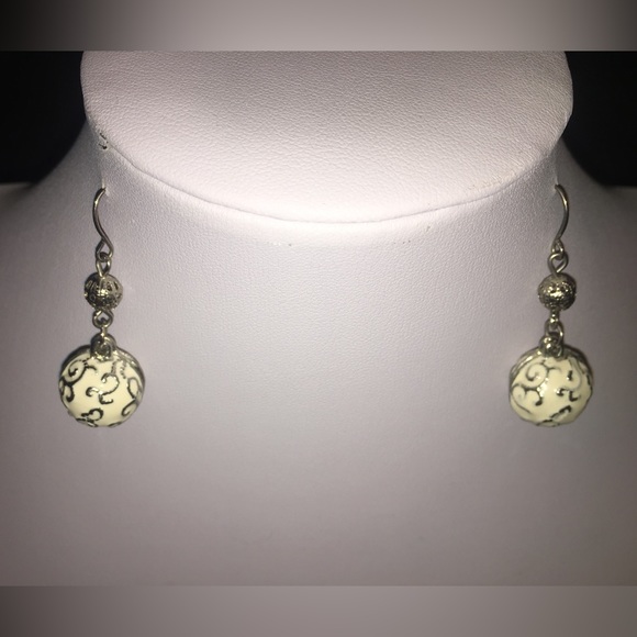 Ivory & Silver Earring’s - Picture 6 of 6